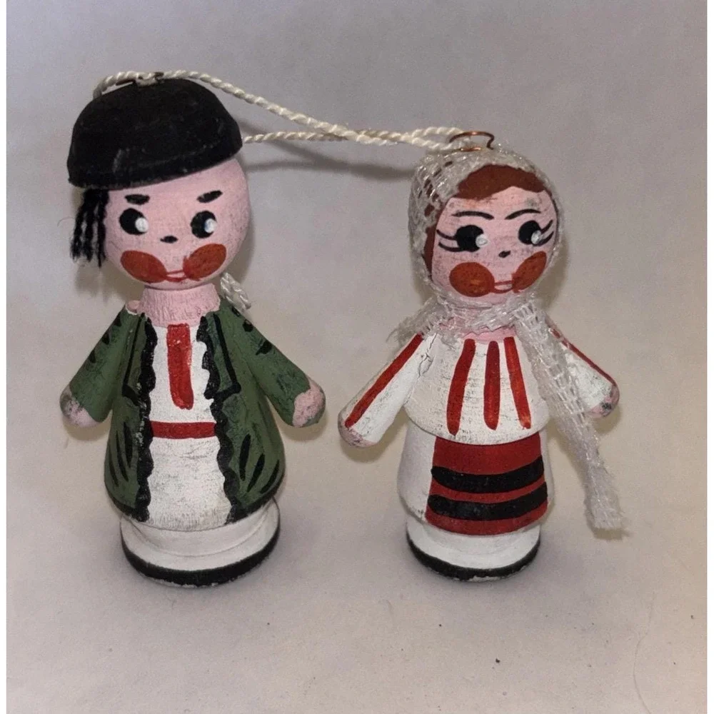 Vintage Folk Art European Wooden Handpainted Couple Ornament-Christmas Decor